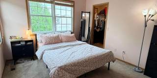 5205 Wabash River Street Gallery 21