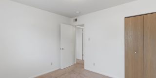Broadway Apartments Gallery 50