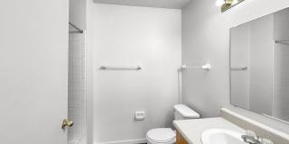 Battle Creek 3 Bedroom / 2 Bath Apartment – Available Now! Gallery 9