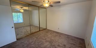 Beautiful 3-Bedroom Condo in Chatsworth! Gallery 13