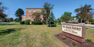 Van Aken Court Gallery 1