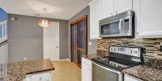2057 SE Avon Park Dr Gallery 31