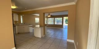 3/2 Move In Ready Gallery 10