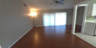 7604 N SANIBEL CIRCLE Gallery 3