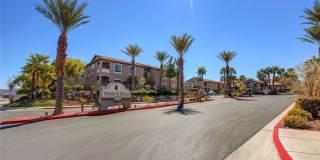 2305 W Horizon Ridge Parkway Gallery 2