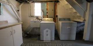 2353 Adams Avenue Gallery 21