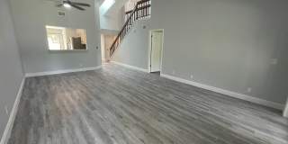 3 Bedroom 2.5 Bathroom Townhome located in Pelican Bay Gallery 17