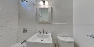 Wilshire Royale Apartments Gallery 21