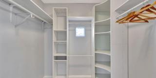 1060 Lake Shore Drive unit: Apt 204 Gallery 27