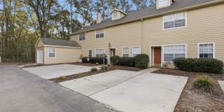 Townhome in Plantation Villas - Haile Plantation Gallery 1
