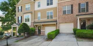 1798 Oakbrook Lane NW Gallery 3
