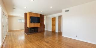 Spacious Upgraded Home in Prime Long Beach! Gallery 5