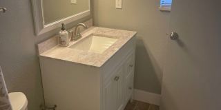 South Denver, 2 bed 2.5 bath Townhome, 2 Car Parking, Close to Light Rail Gallery 15