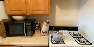 1B/1B Pet Friendly Apartment South of BYU 1B/1B Pet Friendly Apartment South of BYU Gallery 1