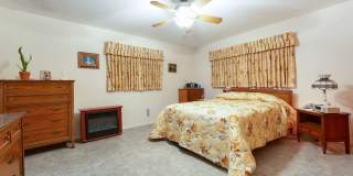Spacious 3 Bedroom Home with Oversized Family Room & Covered Outdoor Living! Gallery 26