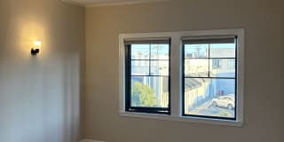 20 Hillcrest Blvd Gallery 1