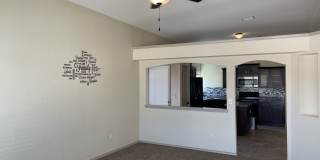 5013 Joe Castillo St Gallery 16