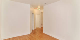3501 W Adams St Gallery 18