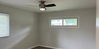 Spacious 4BR + Bonus Room – Available May 10! Regency Area! Gallery 12