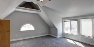 3039 Welton Street Gallery 7