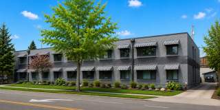 Boutique Living Steps from Highlands Square Gallery 16