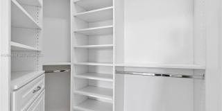 13621 Deering Bay Dr Gallery 24