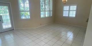 1328 Bayview Circle Gallery 9