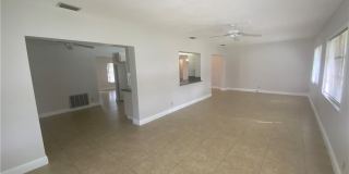 7104 NW 70th Street Gallery 12