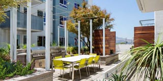 AMLI Lex on Orange Gallery 11