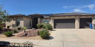 Beautiful Furnished 4 Bedroom home in Brio Gallery 36