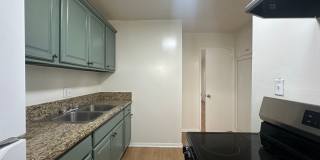PL26 - 2666 Ellendale Place Gallery 4