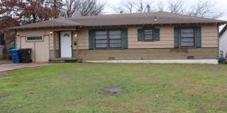 3-4 Bedrooms! Gallery 1