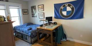 AWESOME ALLSTON 2 BED!!! Gallery 11