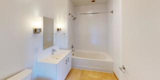 225 Centre Gallery 7