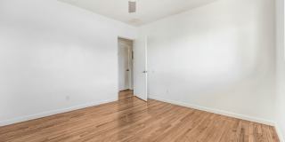 2 bed / 1 bath Apartment in Echo Park is now available - Parking and in-unit laundry! Gallery 10