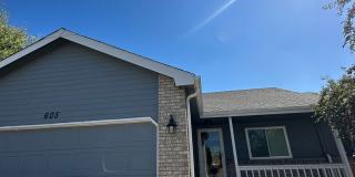 Spacious 5 Bedroom 3 Bath Home Gallery 3