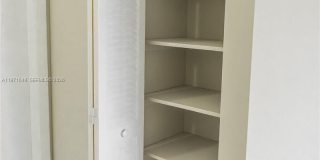 8480 SW 154th Cir Ct Gallery 25