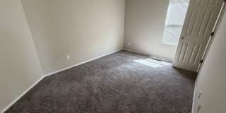 Spacious 3-Bedroom Gallery 29
