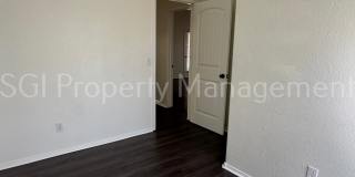 2602 E Beautiful Ln Gallery 7