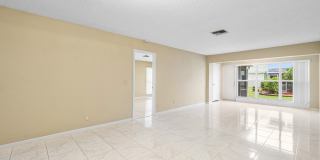 1641 NW 19th Terrace Gallery 10