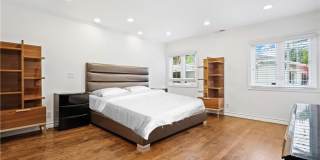 5362 Yolanda Avenue Gallery 8