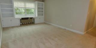 1734 W ABINGDON Drive Gallery 7
