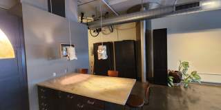 Downtown Saint Paul DREAM Loft-  Close to work, coffee, bars, restaurants, and light rail Gallery 10