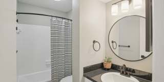 Latitude 72 Apartment Homes Gallery 4