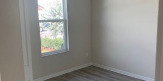 2082 Paragon Cir W Gallery 4