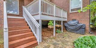 Beautifully maintained and move-in ready 4BR home with a basement Gallery 6