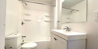 Large House with A/C, deck, updated kitchen, laundry, pet friendly September 1st Gallery 25