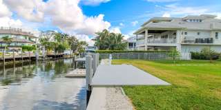 ** ROYAL HARBOR 2/2 REMODELED TOP TO BOTTON BEAUTY READY FOR SEASON ** BRING YOUR OWN BOAT ** GULF OF MEXICO ACCESS ** Gallery 7