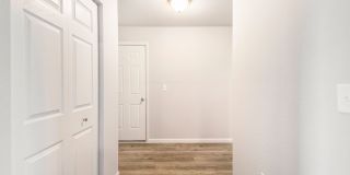 137 W Mason Street Gallery 9