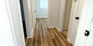 1016 Alba Drive 2/1, Half Duplex Gallery 17